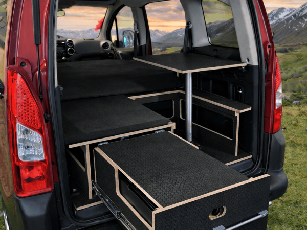 9EC09BB9-DDF8-4C44-826C-E6DA80E212FD-1920w